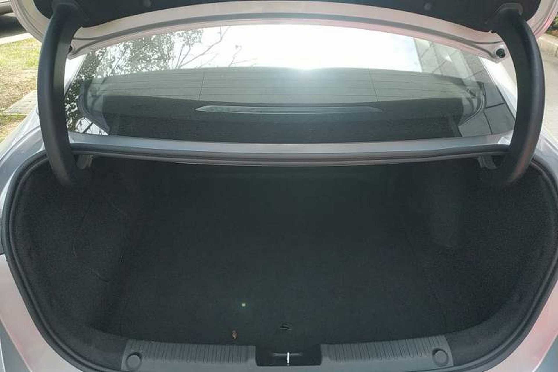 Used Geely Galaxy L6 2025 EM-i 140km Starship Edition Trunk