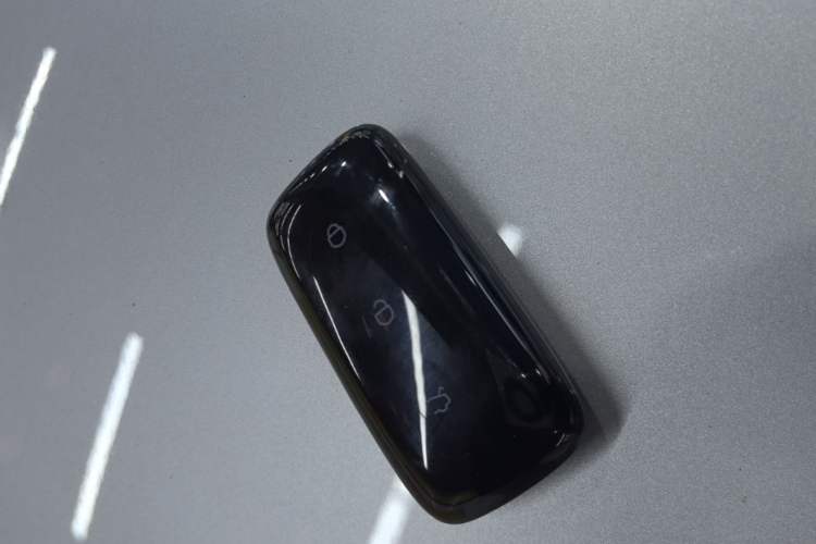 Used Geely Galaxy L6 2025 EM-i 140km Long-Range Version Vehicle Key