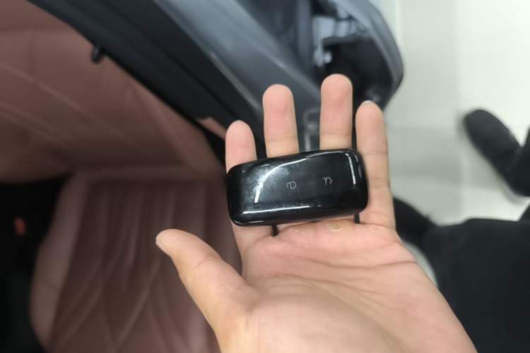 Used Geely Galaxy L6 2025 EM-i 140km Starship Edition Vehicle Key