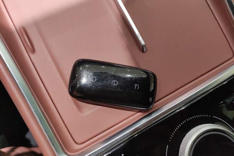 Used Geely Galaxy L6 2025 EM-i 60km Launch Edition Vehicle Key