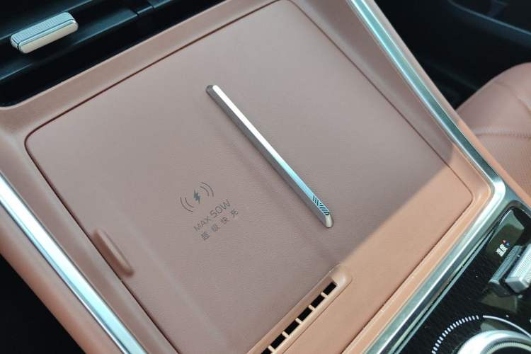 Used Geely Galaxy L6 2025 EM-i 140km Starship Edition Vehicle Key