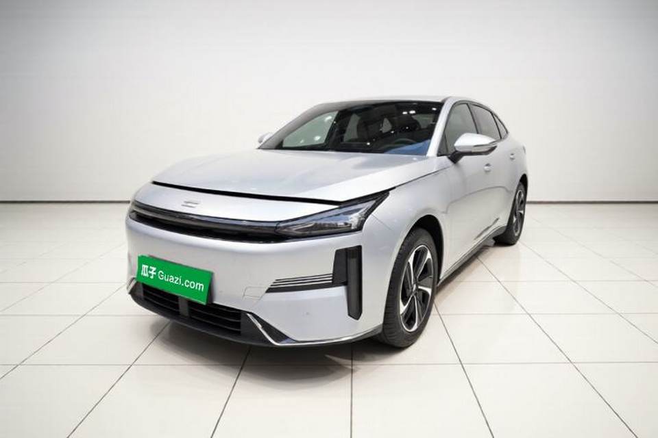 Geely Galaxy L6 2025