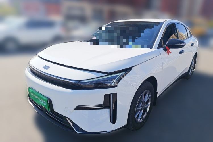 Geely Galaxy L6 2025 EM-i 60km Launch Edition