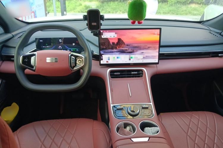 Used Geely Galaxy L6 2025 EM-i 60km Launch Edition Center Console