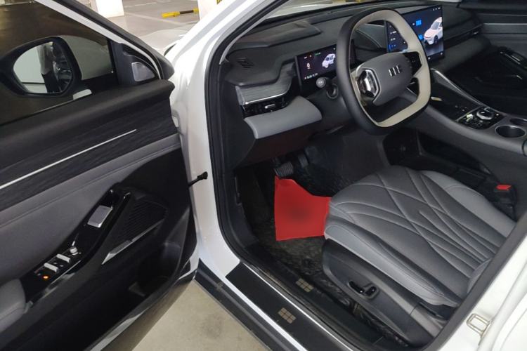 Used Geely Galaxy L6 2025 EM-i 140km Starship Edition Driver Seat