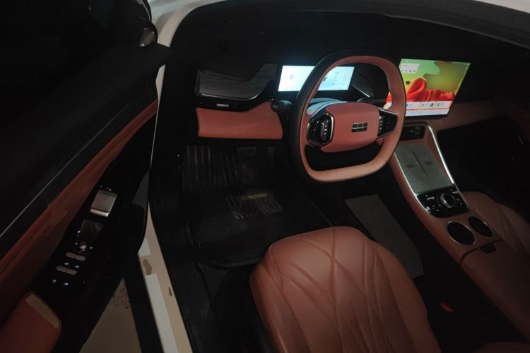 Used Geely Galaxy L6 2025 EM-i 140km Explorer+ Edition Driver Seat