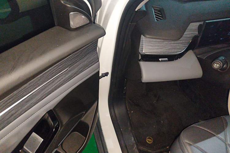 Used Geely Galaxy L6 2025 EM-i 60km Launch Edition Driver Seat
