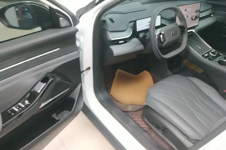 Used Geely Galaxy L6 2025 EM-i 140km Explorer+ Edition Driver Seat