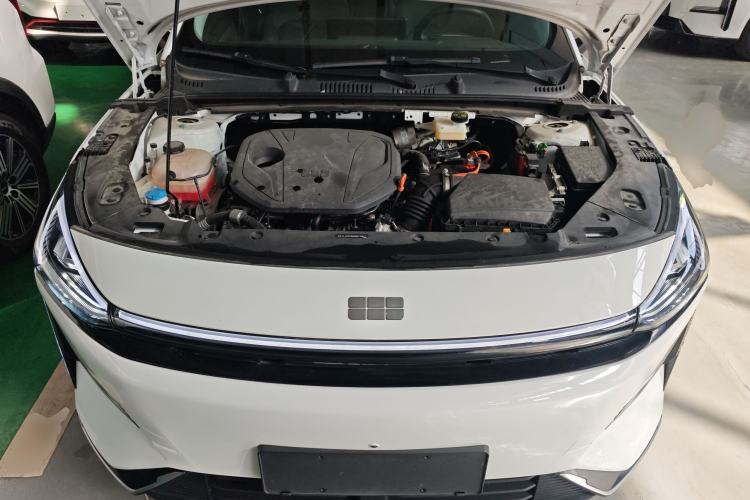 Used Geely Galaxy L6 2025 EM-i 140km Starship Edition Engine Bay