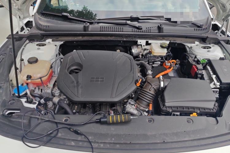 Used Geely Galaxy L6 2025 EM-i 140km Starship Edition Engine Bay