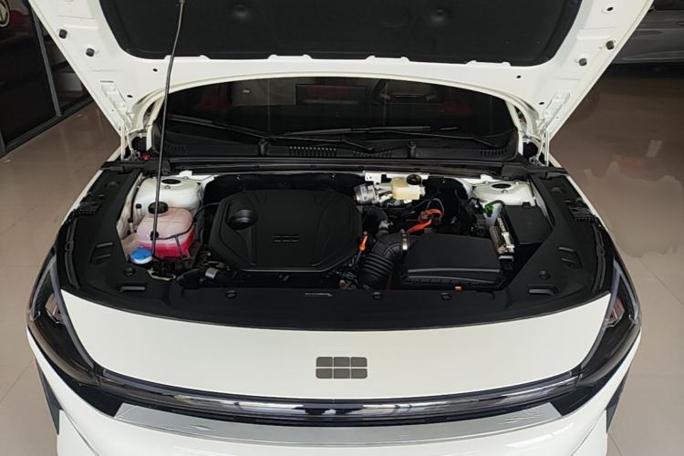 Used Geely Galaxy L6 2025 EM-i 140km Explorer+ Edition Engine Bay