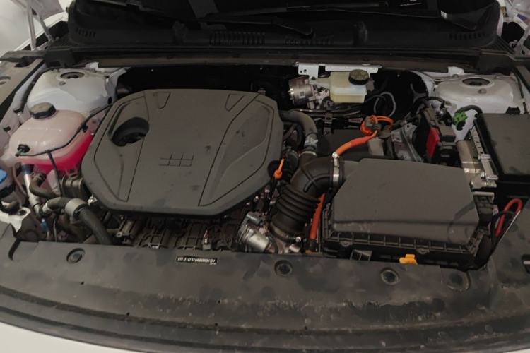 Used Geely Galaxy L6 2025 EM-i 140km Explorer+ Edition Engine Bay