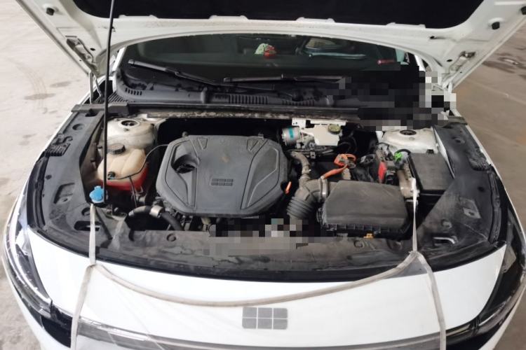 Used Geely Galaxy L6 2025 EM-i 60km Launch Edition Engine Bay