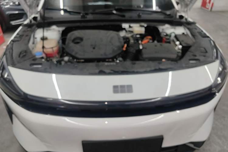 Used Geely Galaxy L6 2025 EM-i 140km Starship Edition Engine Bay