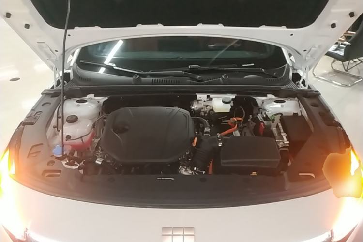 Used Geely Galaxy L6 2025 EM-i 140km Explorer+ Edition Engine Bay