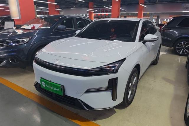 Used Geely Galaxy L6 2025 EM-i 140km Long-Range Version