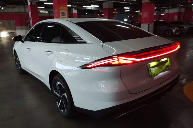Used Geely Galaxy L6 2025 EM-i 140km Starship Edition Exterior 2