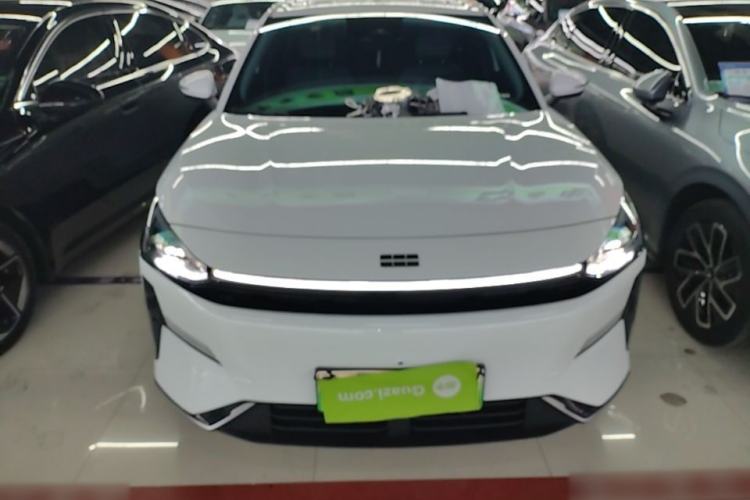 Used Geely Galaxy L6 2025 EM-i 140km Explorer+ Edition Front