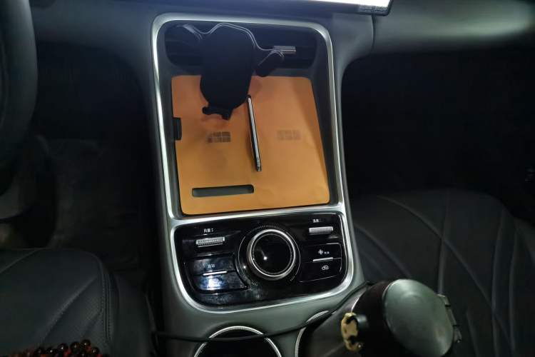 Used Geely Galaxy L6 2025 EM-i 60km Launch Edition Gear Lever