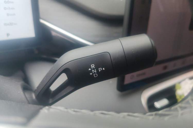 Used Geely Galaxy L6 2025 EM-i 140km Explorer+ Edition Gear Lever