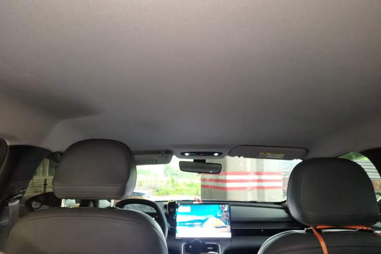 Used Geely Galaxy L6 2025 EM-i 60km Launch Edition Headliner