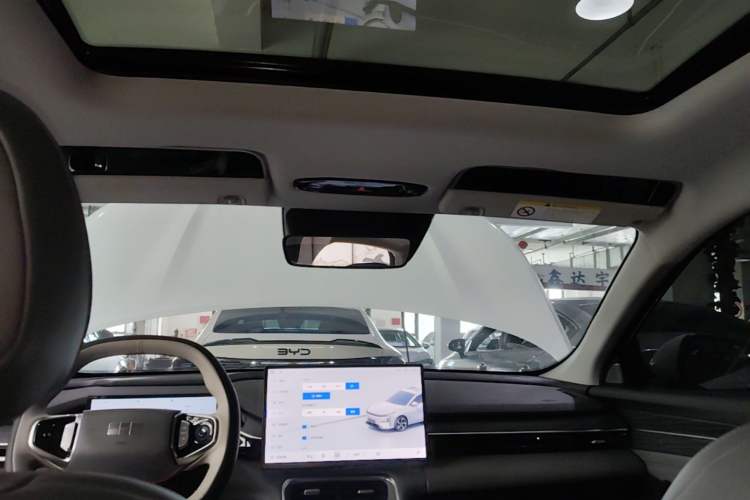 Used Geely Galaxy L6 2025 EM-i 140km Starship Edition Headliner