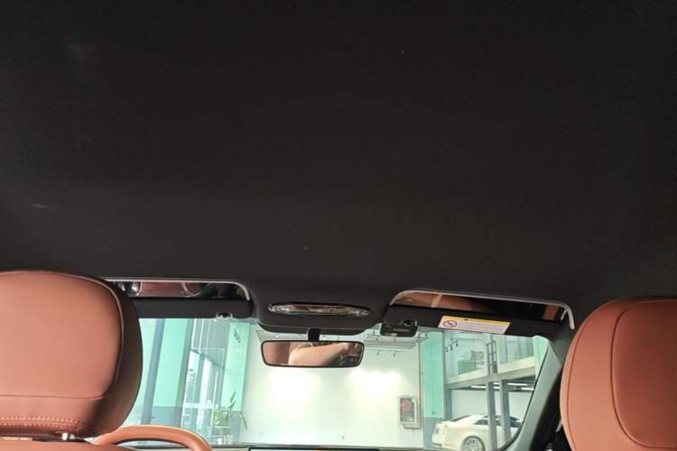 Used Geely Galaxy L6 2025 EM-i 140km Long-Range Version Headliner