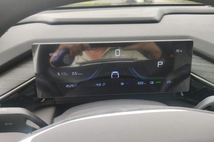 Used Geely Galaxy L6 2025 EM-i 60km Launch Edition Instrument Cluster