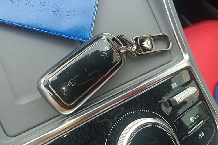 Used Geely Galaxy L6 2025 EM-i 60km Launch Edition Interior 1