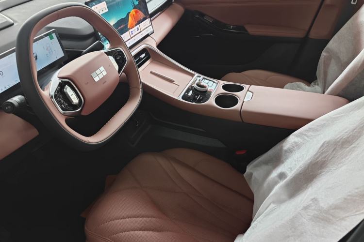 Used Geely Galaxy L6 2025 EM-i 140km Explorer+ Edition Interior 2