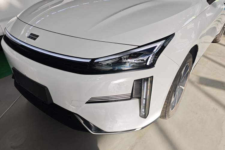 Used Geely Galaxy L6 2025 EM-i 140km Starship Edition Left Front Headlight