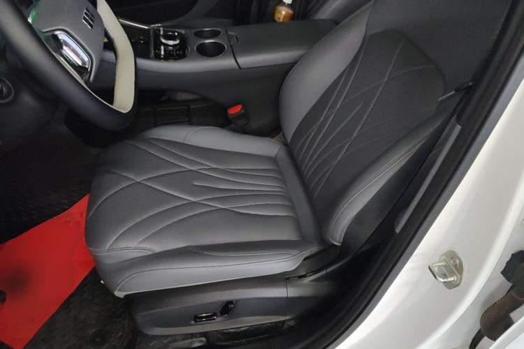 Used Geely Galaxy L6 2025 EM-i 140km Starship Edition Left Front Seat