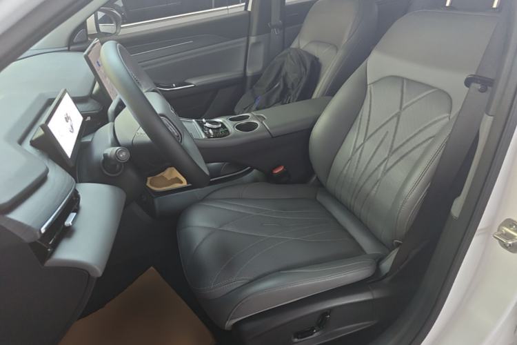 Used Geely Galaxy L6 2025 EM-i 140km Starship Edition Left Front Seat