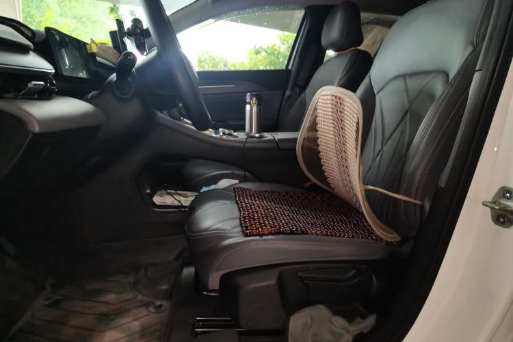Used Geely Galaxy L6 2025 EM-i 60km Launch Edition Left Front Seat
