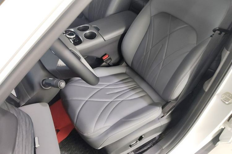 Used Geely Galaxy L6 2025 EM-i 140km Starship Edition Left Front Seat