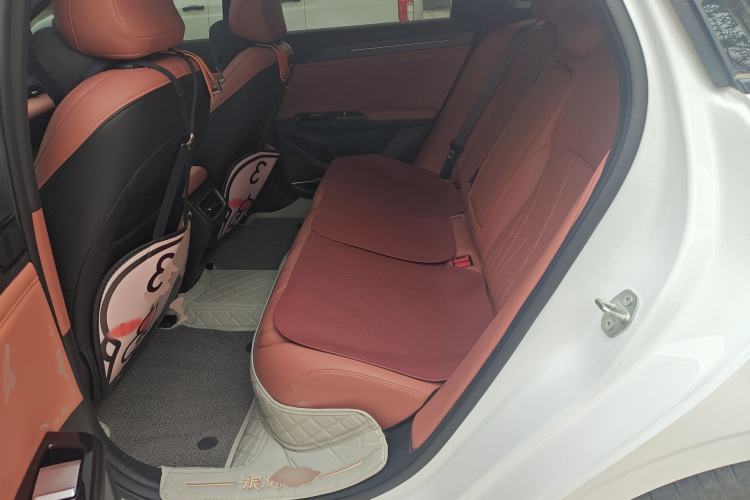 Used Geely Galaxy L6 2025 EM-i 140km Starship Edition Left Rear Seat