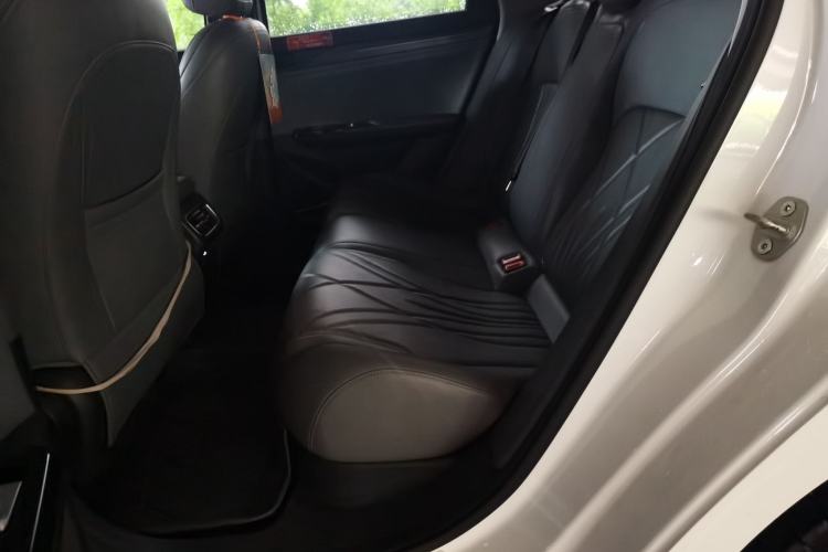 Used Geely Galaxy L6 2025 EM-i 60km Launch Edition Left Rear Seat