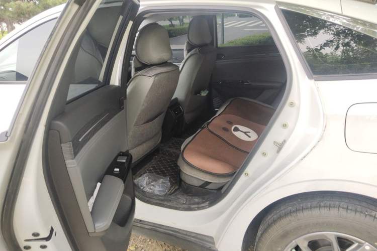 Used Geely Galaxy L6 2025 EM-i 60km Launch Edition Left Rear Seat