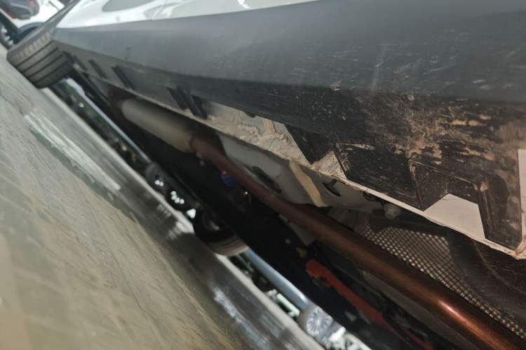 Used Geely Galaxy L6 2025 EM-i 60km Exploration Edition Left Side Sill