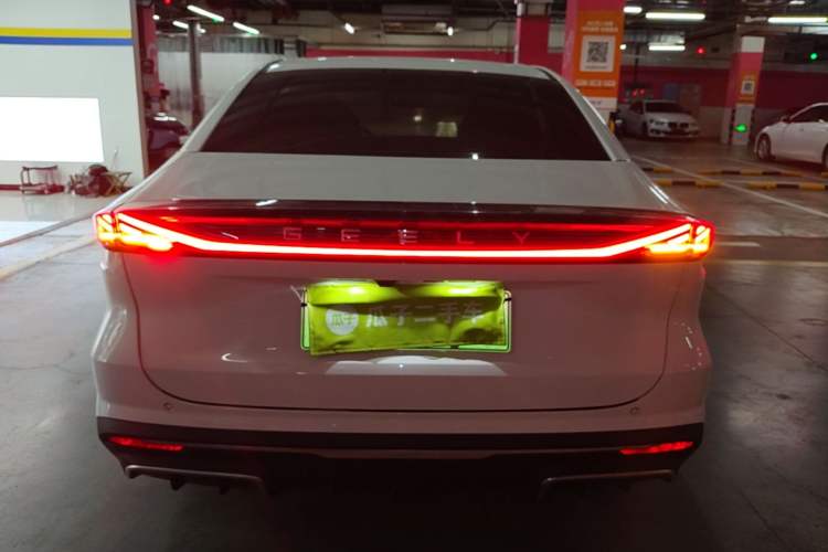 Used Geely Galaxy L6 2025 EM-i 140km Starship Edition Rear