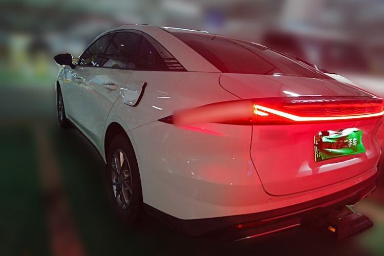 Used Geely Galaxy L6 2025 EM-i 60km Launch Edition Rear Left 45 Deg