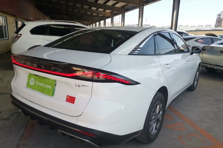 Used Geely Galaxy L6 2025 EM-i 60km Launch Edition Rear Right 45 Deg