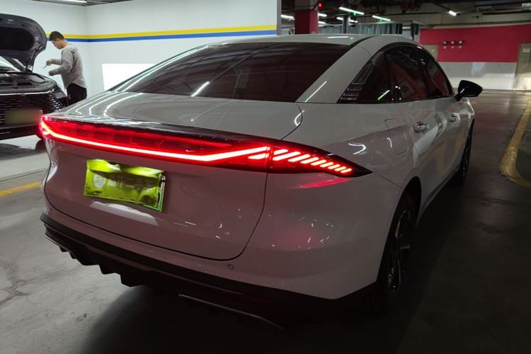 Used Geely Galaxy L6 2025 EM-i 140km Starship Edition Rear Right 45 Deg