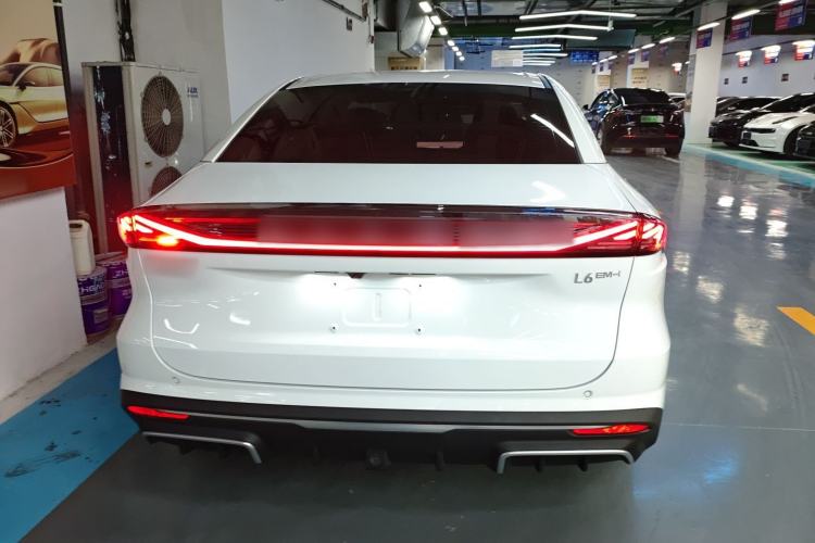 Used Geely Galaxy L6 2025 EM-i 140km Starship Edition Rear