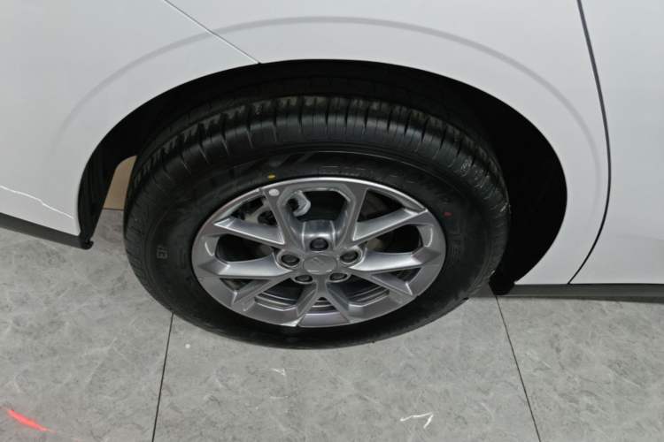 Used Geely Galaxy L6 2025 EM-i 60km Launch Edition Right Rear Wheel Hub