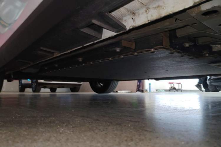 Used Geely Galaxy L6 2025 EM-i 140km Starship Edition Right Side Sill