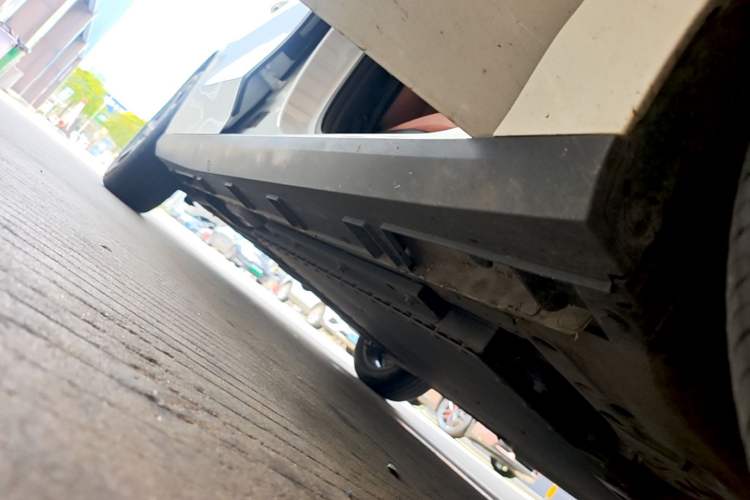 Used Geely Galaxy L6 2025 EM-i 140km Explorer+ Edition Right Side Sill