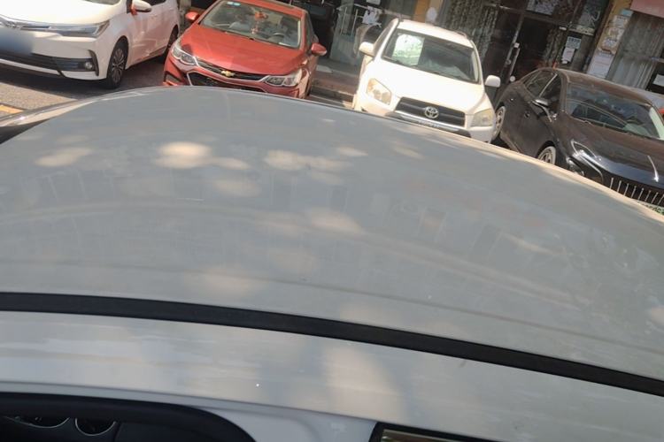 Used Geely Galaxy L6 2025 EM-i 140km Long-Range Version Roof