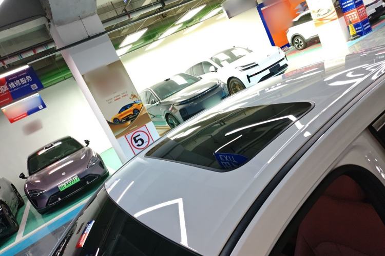 Used Geely Galaxy L6 2025 EM-i 140km Starship Edition Roof