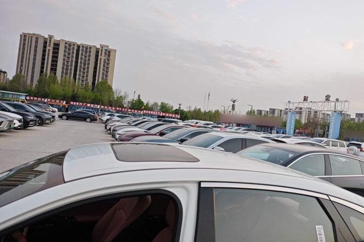 Used Geely Galaxy L6 2025 EM-i 140km Explorer+ Edition Roof